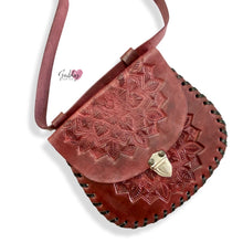 Load image into Gallery viewer, Red Wine - Fanny Pack (leather)
